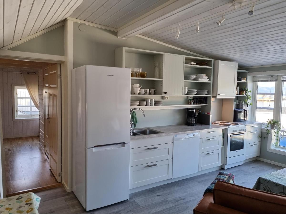 Loftsleilighet Midt I Sentrum Skjervoy Exteriör bild