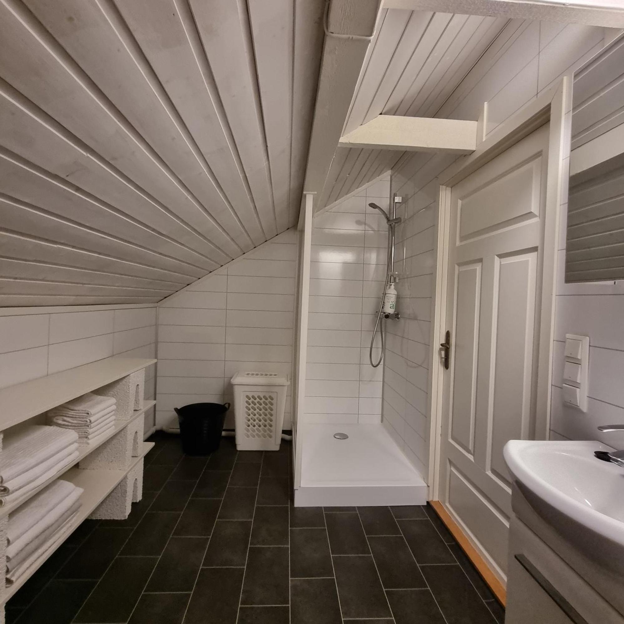 Loftsleilighet Midt I Sentrum Skjervoy Exteriör bild